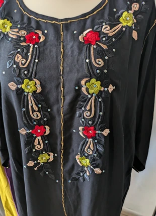 Caftan noir brodé- des perles- Taille M/L, brand: Azarishop, condizioni: Ottime, taglia: M / IT 42 / EU 38, €45.00, €47.95 include la Protezione acquisti Pro