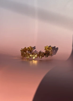 Bracelet manchette fleure couleur or acier inoxydable, brand: passionsdesiles, condition: Very good, €8.00, €9.10 includes Buyer Protection Pro