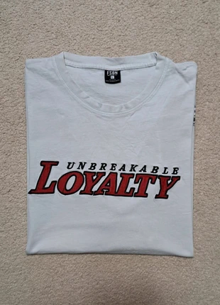 Tshirt Fsbn L Relaxed Fit Unbreakble Loyality Blanc Vintage Retro Y2k, brand: FSBN, condition: Very good, size: L, €15.00, €16.45 includes Buyer Protection Pro