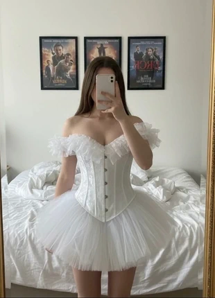 Robe Corset Blanche Tutu – Princesse Romantique / Ballerine Chic / Cosplay Féérique / Soirée Unique, marque: Maison Aveline, état: Très bon état, taille: M / 38 / 10, 49,99 €, 53,19 € Protection acheteurs (Pro) incluse
