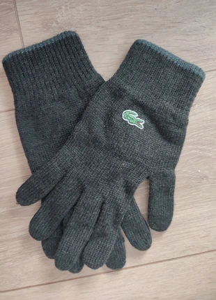 Guantes lana lacoste nuevos, marca: Lacoste, estado: Novo sem etiquetas, tamanho: M, €23.90, €25.80 inclui Proteção do Comprador