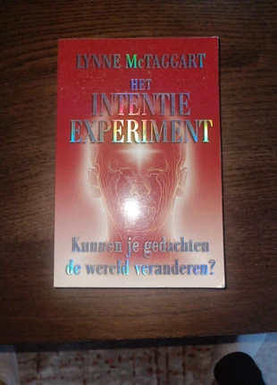 Het intentie experiment, Lynne McTaggart, estado: Bom, €15.00, €16.45 inclui Proteção do Comprador