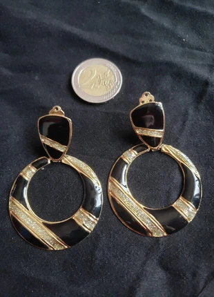 Jolie paire de boucles d'oreilles vintage clips pendantes noir et doré en parfait état, marque: Vintage, état: Très bon état, 12,00 €, 13,30 € Protection acheteurs (Pro) incluse
