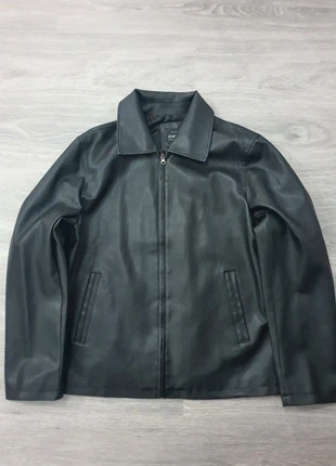 Cazadora Polipiel T52 Emporio Collection / Emporio Collection Faux Leather Jacket 52, marque: emporio collection, état: Très bon état, taille: L, 24,99 €, 26,94 € Protection acheteurs incluse