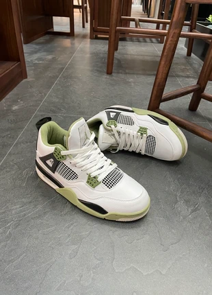 Buty Jordan rozmiar 43, merk: Jordan, staat: Nieuw zonder prijskaartje, maat: 43, € 60,00, € 63,70 inclusief Kopersbescherming