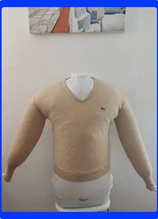 Pull Col V Lacoste Beige Izod  Vintage, marca: Lacoste, estado: Muito bom, tamanho: L, €23.00, €24.85 inclui Proteção do Comprador