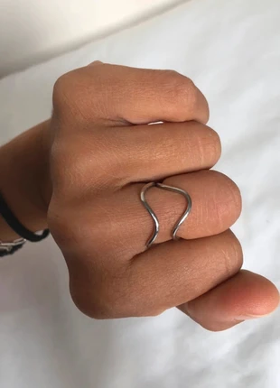 Bague ondulée ajustable, marque: Boutique indépendante, état: Très bon état, taille: Ajustable, 4,50 €, 5,43 € Protection acheteurs incluse