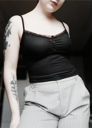 Cami black and lace top (s), merk: Alternative, staat: Heel goed, maat: S / 36 / 8, € 11,99, € 13,29 inclusief Kopersbescherming Pro