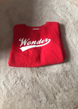 Pull wonder rouge, brand: LH, condition: Good, size: 13 years / 158 cm, €5.00, €5.95 includes Buyer Protection