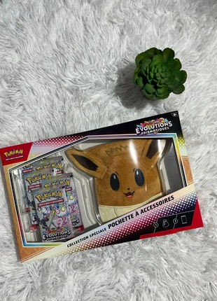 Coffret Pochette à Accessoires EV8.5 Évolutions Prismatiques Pokémon, brand: Pokémon, condition: New with tags, €45.00, €47.95 includes Buyer Protection Pro