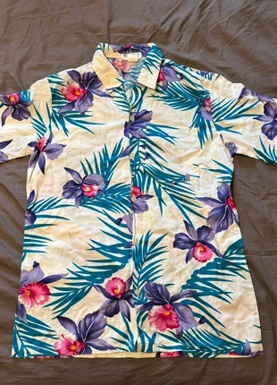 Vintage California Shirt World Patterned Hawaiian Button Up Shirt - M × 1, brand: california shirt world, condition: Very good, size: M, £35.00, £37.45 includes Buyer Protection