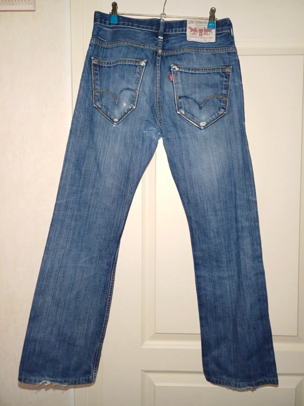 Jeans troué Levi's - photo numéro 2