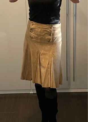 Suède rok van Caroline Biss, merk: Caroline Biss, staat: Heel goed, maat: S / 36 / 8, € 50,00, € 53,20 inclusief Kopersbescherming