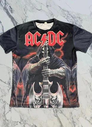 T-Shirt AC/DC Rock Band Logo Vintage nero rosso, marke: Bandshirt, zustand: Sehr gut, größe: M, 8,90 €, 10,05 € inklusive Vinted-Käuferschutz
