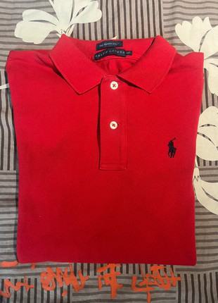 Polo Ralph Lauren rouge, taille S ( the skinny polo ), marke: Ralph Lauren, zustand: Sehr gut, größe: S, 20,00 €, 21,70 € inklusive Vinted-Käuferschutz