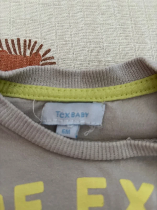 Lot tee shirt manche longue et manche courte 6 mois - photo numéro 11