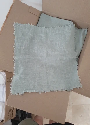 Lot de 50 serviettes de table, brand: sans marque, condition: Very good, €50.00, €53.20 includes Buyer Protection