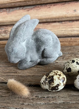 Konijntje in betonlook paasdecoratie / voorjaar, staat: Heel goed, € 3,99, € 4,89 inclusief Kopersbescherming