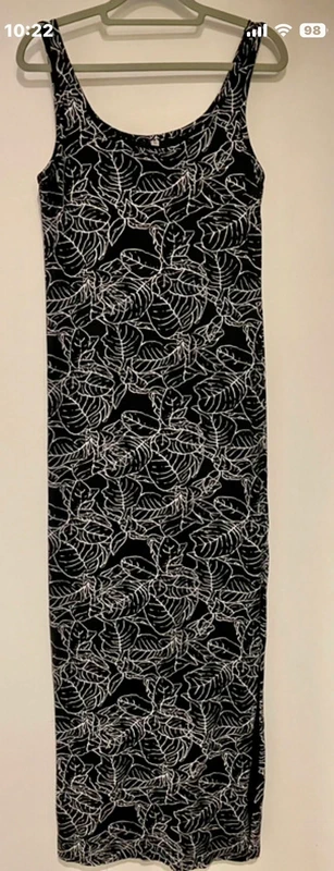 Robe longue d’été noire à imprimé feuillage blanc Taille : 38 / M - photo numéro 2