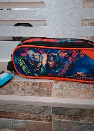 Estuche escolar niño, marque: Marvel, état: Neuf avec étiquette, 10,00 €, 11,20 € Protection acheteurs incluse