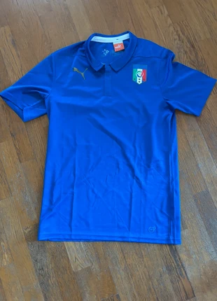 maglia vintage italia 2014 2015, merk: Puma, staat: Heel goed, maat: M, € 25,99, € 27,99 inclusief Kopersbescherming