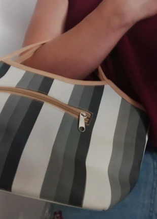 Bolso de mano bohemio de rayas, merk: Local, staat: Heel goed, € 7,00, € 8,05 inclusief Kopersbescherming