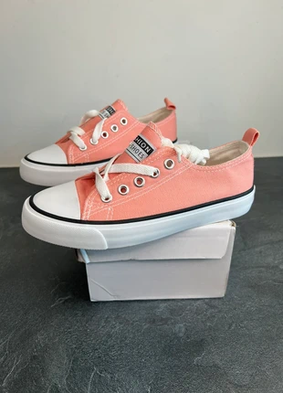 Sneakers basket enfant à lacet fashion, marca: Fashion, estado: Muy bueno, tamaño: 34, 4,00 €, 4,90 € Protección al comprador Pro incluida