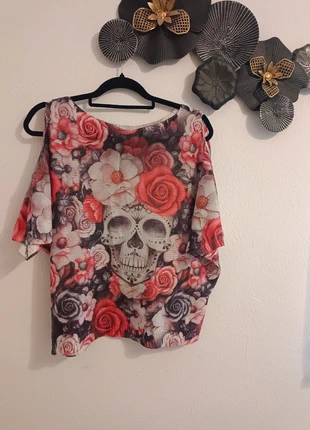 Pullover Skull, marke: Skull, zustand: Sehr gut, größe: Einheitsgröße, 6,00 €, 7,00 € inklusive Vinted-Käuferschutz