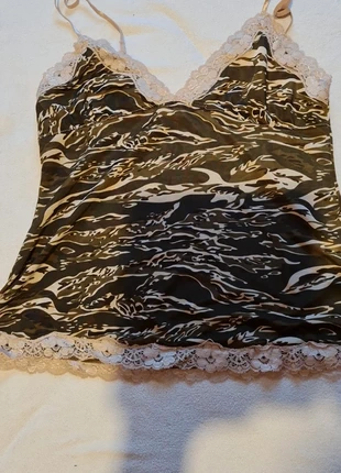 Débardeur de pyjamas couleur militaire Lingerie Land taille 38, marque: Lingerie Land, état: Très bon état, 2,00 €, 2,80 € Protection acheteurs incluse