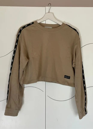 Felpa crop Pull&Bear, marca: Pull & Bear, estado: Muito bom, tamanho: S / 36 / 8, €5.00, €5.95 inclui Proteção do Comprador