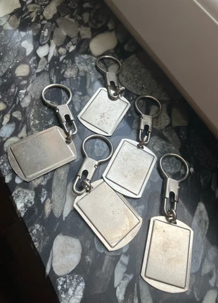 Lotto 5 Portachiavi Vintage in Metallo – Customizzabili | Neutri, marca: portachiavi vintage, estado: Muito bom, €5.00, €5.95 inclui Proteção do Comprador