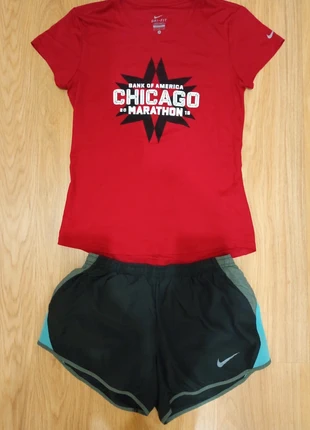 Nike Dri-Fit Women’s Set Size S. Chicago Marathon 2015 NEW, marque: Nike, état: Neuf sans étiquette, taille: S / 36 / 8, 21,90 €, 23,70 € Protection acheteurs incluse