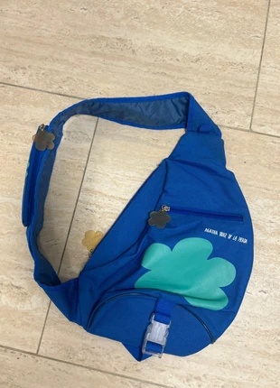 Riñonera grande Ágatha Ruiz de la Prada 💙🌸, marque: Agatha Ruiz de la Prada, état: Très bon état, 8,00 €, 9,10 € Protection acheteurs incluse