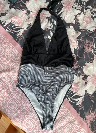 Maillot de bain une pièce noir & blanc dos nu, estado: Nuevo sin etiquetas, tamaño: XL / 42 / 14, 5,00 €, 5,95 € Protección al comprador incluida