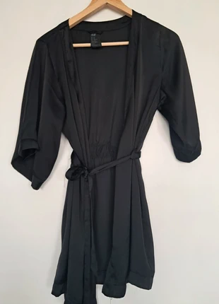H&M Satijnen Kamerjas Zwart XS stin Robe XS Peignoir Satin XS, merk: H&M, staat: Heel goed, maat: XS / 34 / 6, € 4,00, € 4,90 inclusief Kopersbescherming