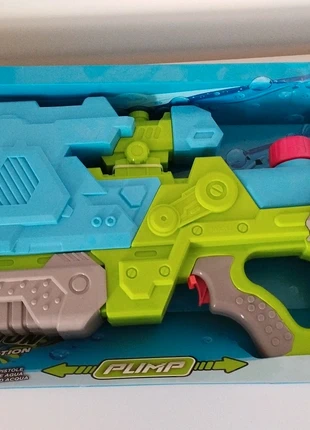 Pistolet à eau, brand: water gun, condition: New with tags, size: 4 years / 104 cm, €9.00, €10.15 includes Buyer Protection