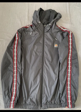 Veste coupe vent Ellesse, brand: Ellesse, condition: Very good, size: L, €20.00, €21.70 includes Buyer Protection