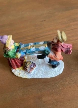 figurine en résine, staat: Nieuw zonder prijskaartje, maat: Universeel, € 3,00, € 3,85 inclusief Kopersbescherming