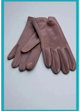 🍀Gants neufs tactiles – rose poudré avec pompons 🎀, marque: La Boutique, état: Très bon état, taille: Taille unique, 9,00 €, 10,15 € Protection acheteurs incluse