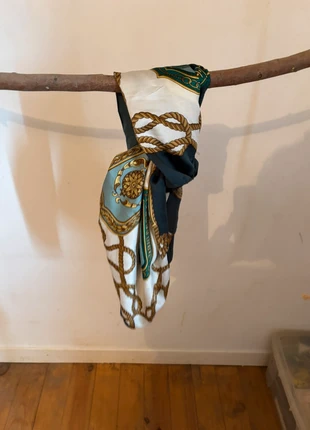 Foulard vintage, brand: Vintage, condition: Good, €2.00, €2.80 includes Buyer Protection