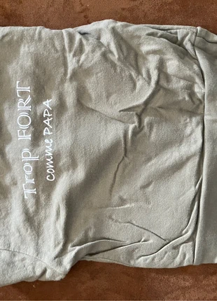 Pull kaki, merk: Primark, staat: Heel goed, maat: 12-18 maanden / 80 cm, € 5,00, € 5,95 inclusief Kopersbescherming