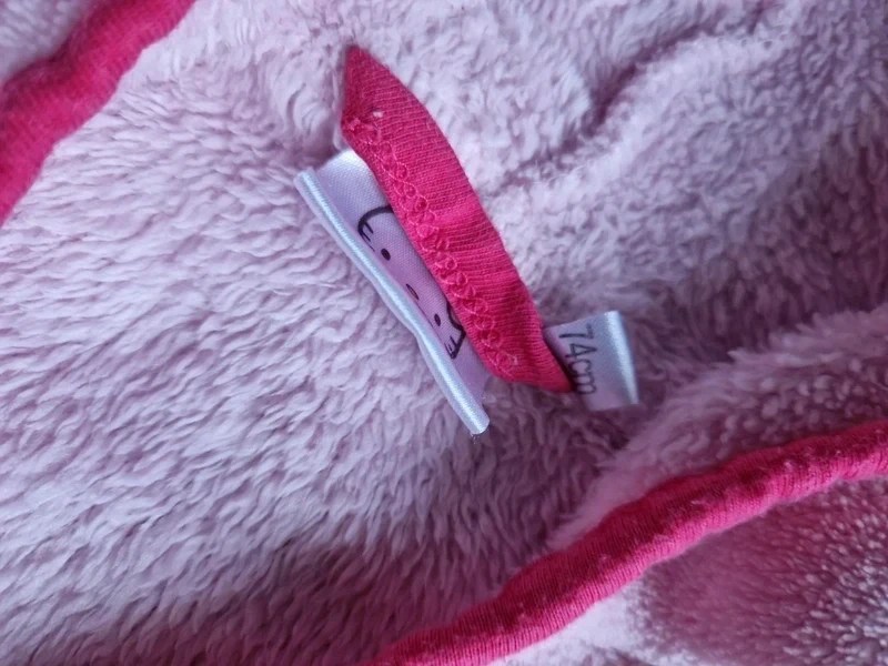 Hello Kitty - robe de chambre / sortie de bain
9-12 mois / 74 cm - photo numéro 3