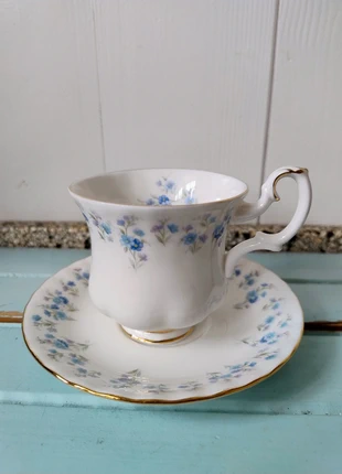Prachtig! Kop en schotel Royal Albert Bone China England, marque: ROYAL ALBERT, état: Très bon état, 8,50 €, 9,63 € Protection acheteurs (Pro) incluse