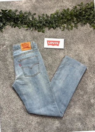 Jean Levi’s 511 Slim W26 L28 (FR 36), bleu clair délavé, coupe ajustée, garçon, merk: Levi's, staat: Heel goed, maat: W26 | FR 36, € 21,95, € 23,75 inclusief Kopersbescherming