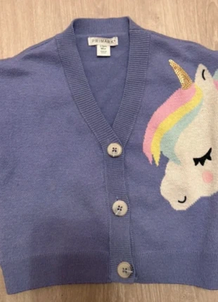 Unicorn trui met knopen maat 98 Primark, brand: Primark, condizioni: Ottime, taglia: 3 anni / 98 cm, €3.00, €3.85 include la Protezione acquisti