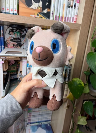 Goodies Pokemon Peluche Rocabot / Rockruff, marque: Pokémon, état: Neuf sans étiquette, taille: Prématuré, jusqu'à 44cm, 45,00 €, 47,95 € Protection acheteurs incluse