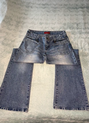 Jeans vintage large, merk: miss show, staat: Nieuw zonder prijskaartje, maat: W23 | FR 32, € 25,00, € 26,95 inclusief Kopersbescherming