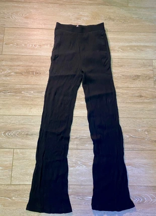 Pantalon Bershka noir // taille S, merk: Bershka, staat: Heel goed, maat: S / 36 / 8, € 3,00, € 3,85 inclusief Kopersbescherming
