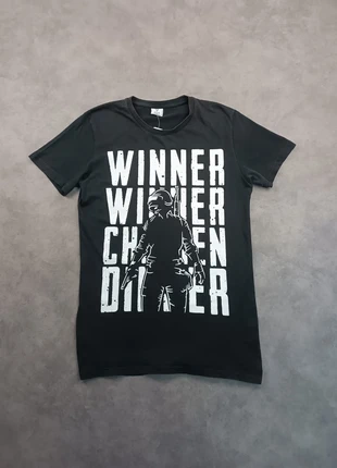 PUBG "Winner Winner Chicken Dinner" Graphic T-Shirt - Size S, marke: Graphic Tee, zustand: Sehr gut, größe: S, 20,00 €, 21,70 € inklusive Vinted-Käuferschutz