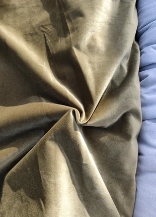 Velours Unis couleur kaki pistache, marke: TISSU, zustand: Neu, 5,00 €, 5,95 € inklusive Vinted-Käuferschutz